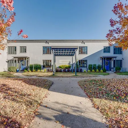 Apartment By Vandy Minutes To Downtown -102